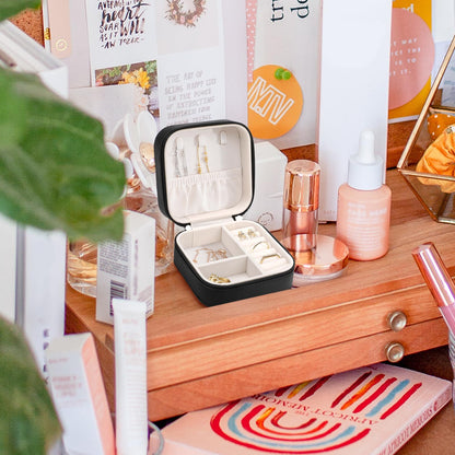 【レザー製】写真でデザインする携帯用ジュエリーボックス｜旅行に便利なオリジナル小物入れ