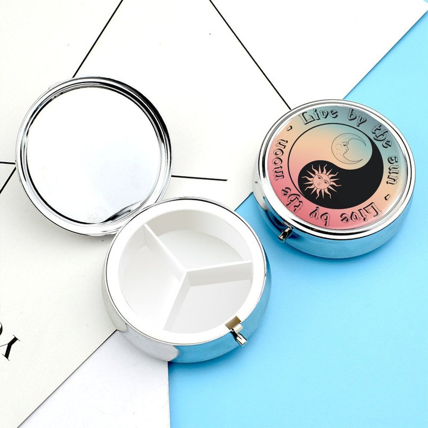 【お守りのように】写真で作るおしゃれなオリジナルピルケース｜携帯用・プレゼントに