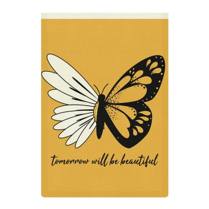 庭の“空気感”が変わる。リネンで創る、オリジナルガーデンフラッグ