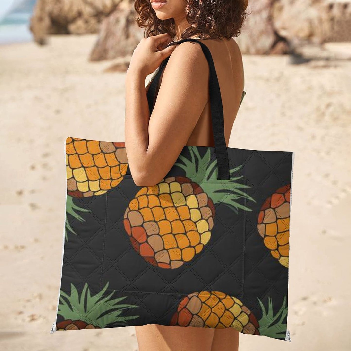 バッグが、敷物になる。もう荷物に悩まない、2in1オリジナルピクニックマット