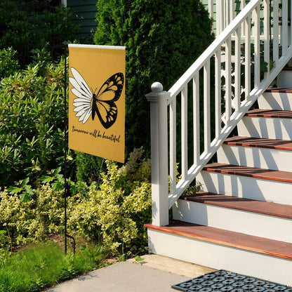 庭の“空気感”が変わる。リネンで創る、オリジナルガーデンフラッグ