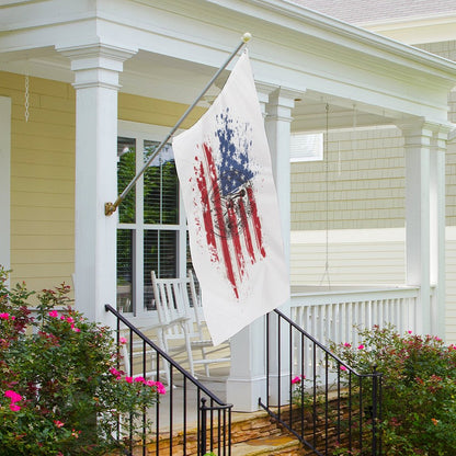 「おかえり」を告げる、我が家のシンボル。写真で作るオリジナルガーデンフラッグ