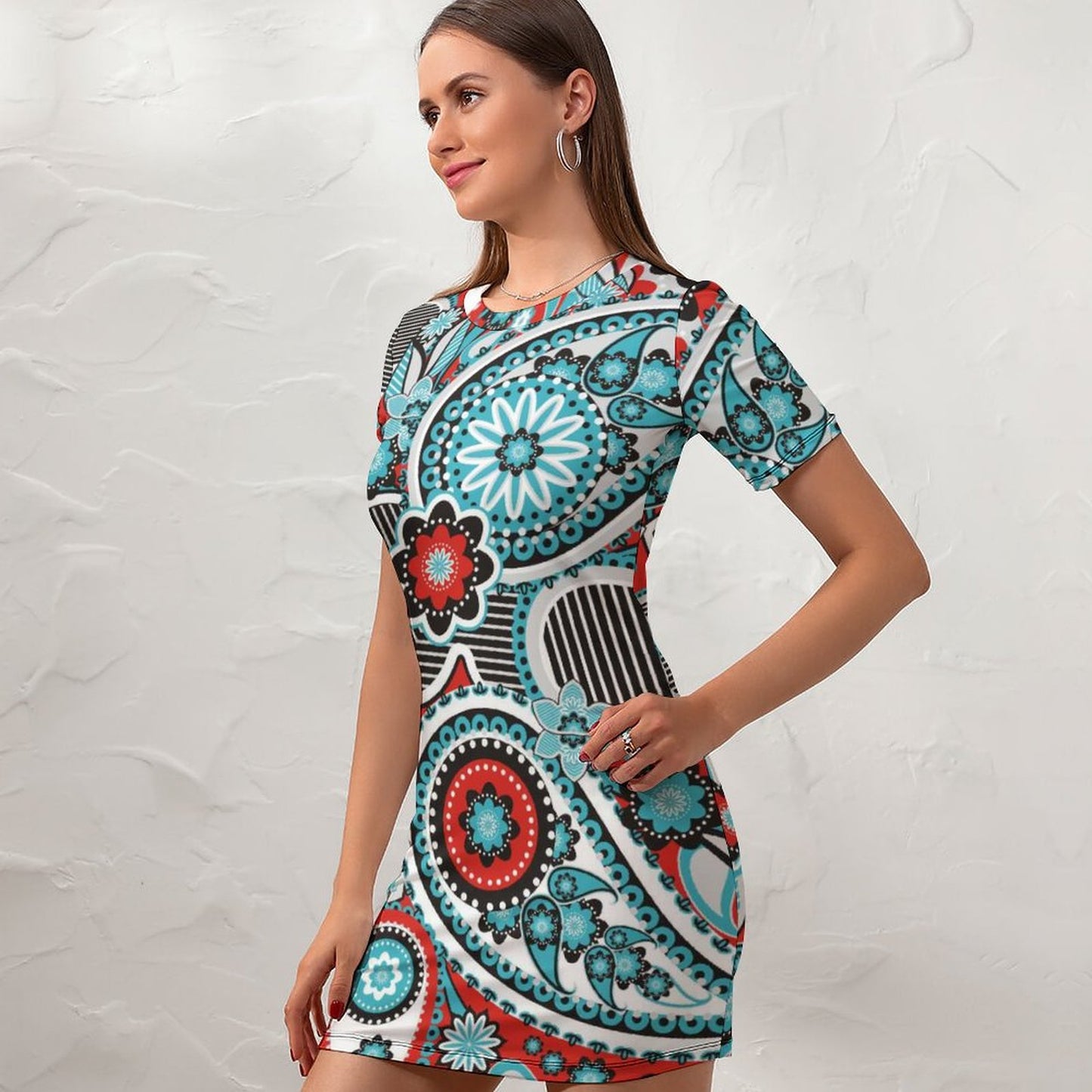 【一枚で、コーデ完成】頑張らない日もお洒落に。大人のためのTシャツワンピース